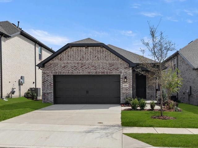 5941 Laurel Lake Ln, Pilot Point, TX 76258