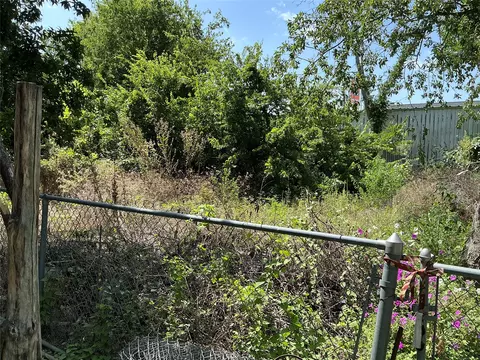 300 E Grand Ave, Comanche, TX 76442 photo 31