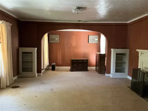 300 E Grand Ave, Comanche, TX 76442 photo 8