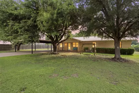 1002 Caron St, Robinson, TX 76706