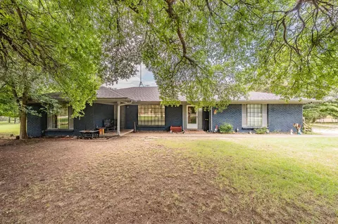 491 Elbow Ct, Weatherford, TX 76087