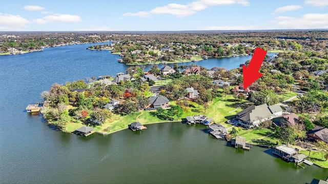 100 Mohawk Cv, Lake Kiowa, TX 76240