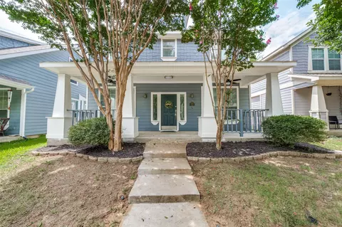 9822 Walnut Hill Dr, Providence Village, TX 76227