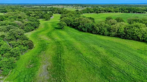 000 Longbranch, Nocona, TX 76255