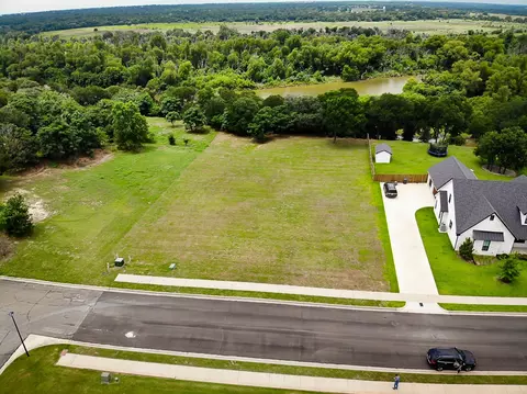 8312 Spicewood Springs Rd, Waco, TX 76633