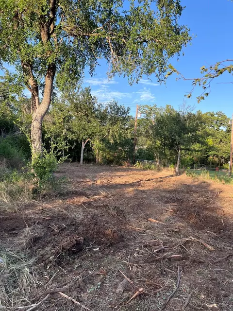 4211 Sherwood Dr, Granbury, TX 76048