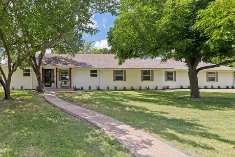 2601 Sherri Ln, Flower Mound, TX 75028
