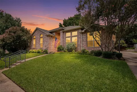 2608 Rochelle Dr, Mckinney, TX 75070