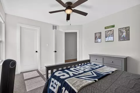 Bedroom - 4640 County Road 1040, Celeste, TX 75423 photo 5 of 8