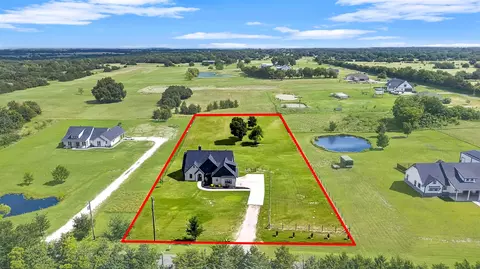 View/Area - 4640 County Road 1040, Celeste, TX 75423 photo 1 of 2