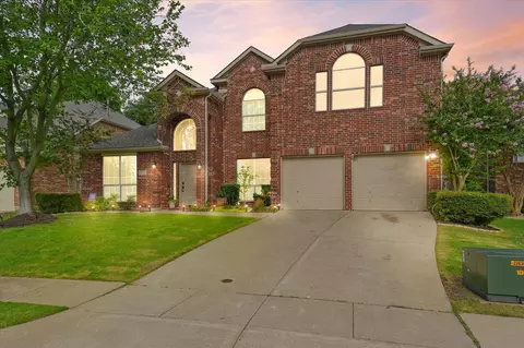 903 Fountain Dr, Wylie, TX 75098