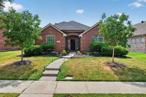 9383 Homestead Ln, Frisco, TX 75033
