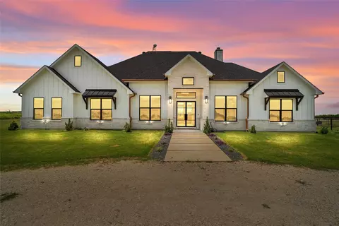 850 Cooke Rd, Ennis, TX 75119