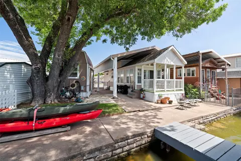 505 Brazos Harbor Dr, Granbury, TX 76048