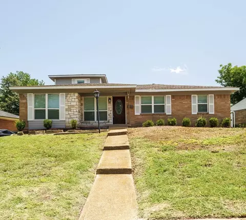 7816 Claremont Dr, Dallas, TX 75228
