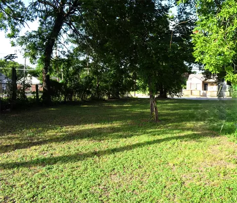 4904 Colonial Ave, Dallas, TX 75215
