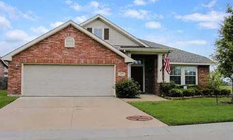 422 Red Sage Ln, Duncanville, TX 75137