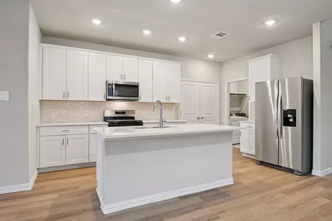 3704 Deer Dr, Mckinney, TX 75071