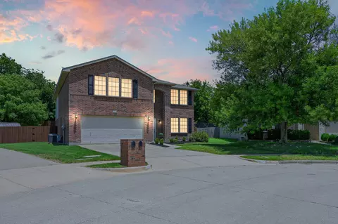 16520 Red River Ln, Justin, TX 76247