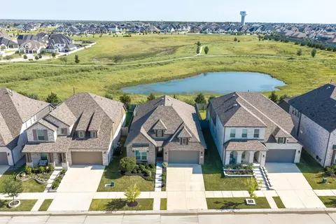 2404 Plover Ln, Argyle, TX 76226 photo 3