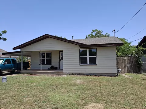 2707 Engle Ave, Dallas, TX 75233