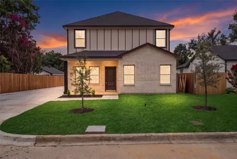 2416 Bird St, Fort Worth, TX 76111