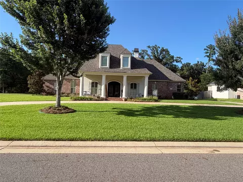 1014 Towhee Dr, Shreveport, LA 71106