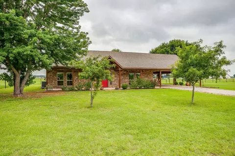 505 Double Tree Ln, Lipan, TX 76462