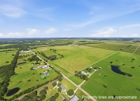 825 Dulak Ln, Axtell, TX 76624