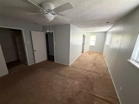 608 Donlee Rd, Lancaster, TX 75134 photo 8