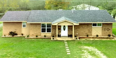 903 N Kaufman, Mexia, TX 76667