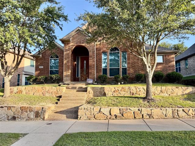 404 Castle St, Desoto, TX 75115