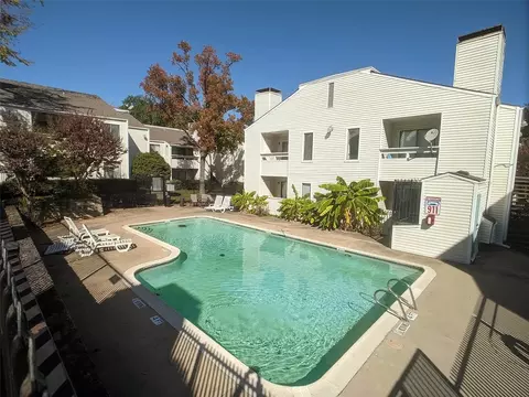 7431 Holly Hill Dr #206, Dallas, TX 75231