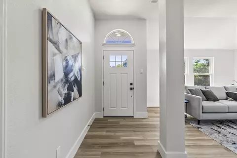 Entry Way - 4822 Mize Ct, Rowlett, TX 75088 photo 1 of 3