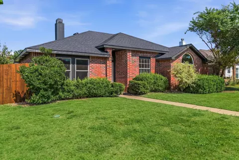 Exterior - 4822 Mize Ct, Rowlett, TX 75088 photo 3 of 5