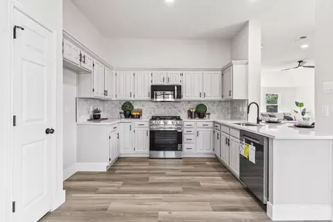 Kitchen - 4822 Mize Ct, Rowlett, TX 75088 photo 1 of 3