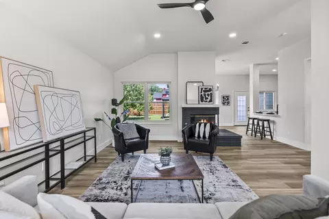 Living - 4822 Mize Ct, Rowlett, TX 75088 photo 2 of 2