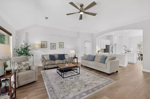 12001 Lockhart Ct, Denton, TX 76207