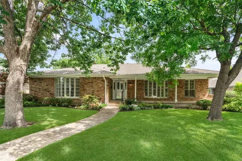 9329 Seagrove Dr, Dallas, TX 75243