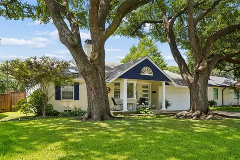 6418 Axton Ln, Dallas, TX 75214