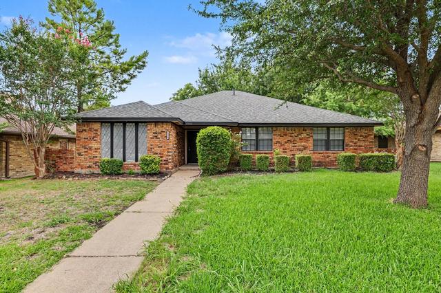 1528 Copper Creek Dr, Plano, TX 75075