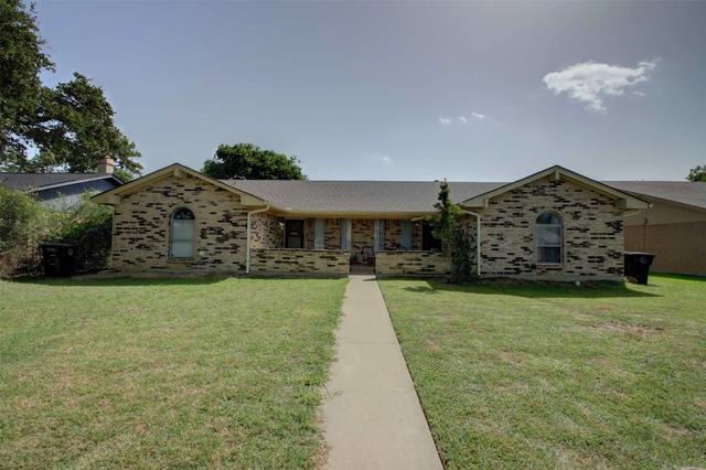 1914 Starling Ct, Cleburne, TX 76033