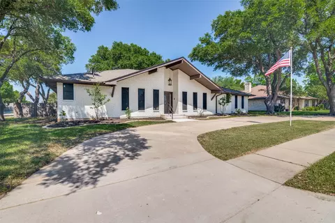 1901 Westshore Dr, Garland, TX 75043