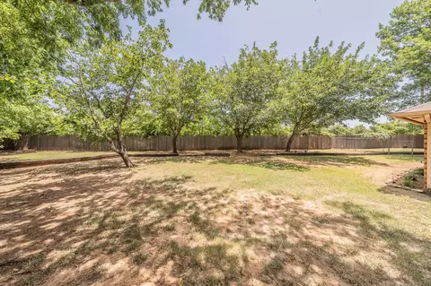 700 Mann Ct, Cleburne, TX 76033 photo 16