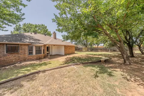 700 Mann Ct, Cleburne, TX 76033 photo 18
