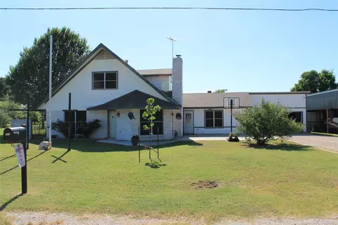 121 Port O Call Ct, Runaway Bay, TX 76426