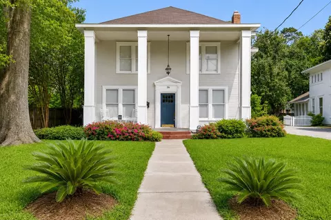 216 N Texas St, Pittsburg, TX 75686