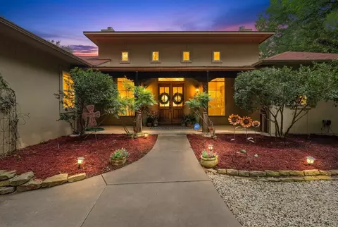 6710 Westover Dr, Granbury, TX 76049