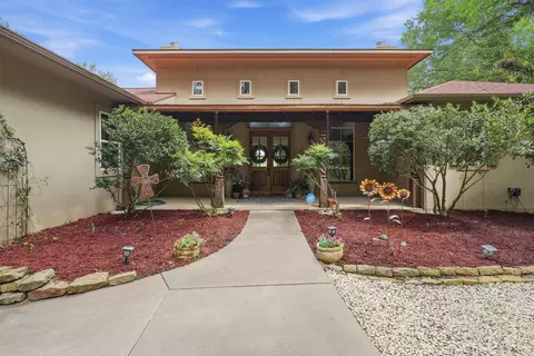 6710 Westover Dr, Granbury, TX 76049