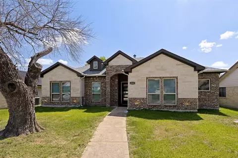 4909 Collingwood Dr, Garland, TX 75043